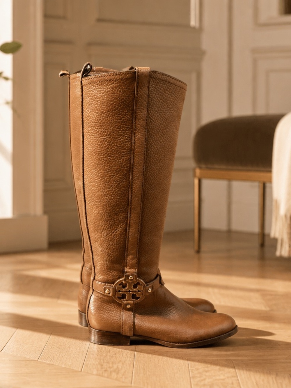 Tory Burch Chestnut Brown Over-the-Knee Leather Boots with Gold Logo - Picture 3 of 3